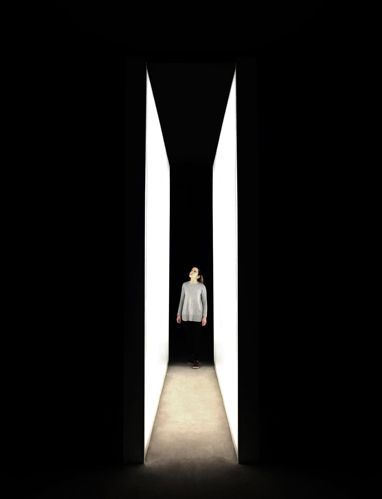 Lavinia-Moving-Space-VALLEY-Karolina-Halatek