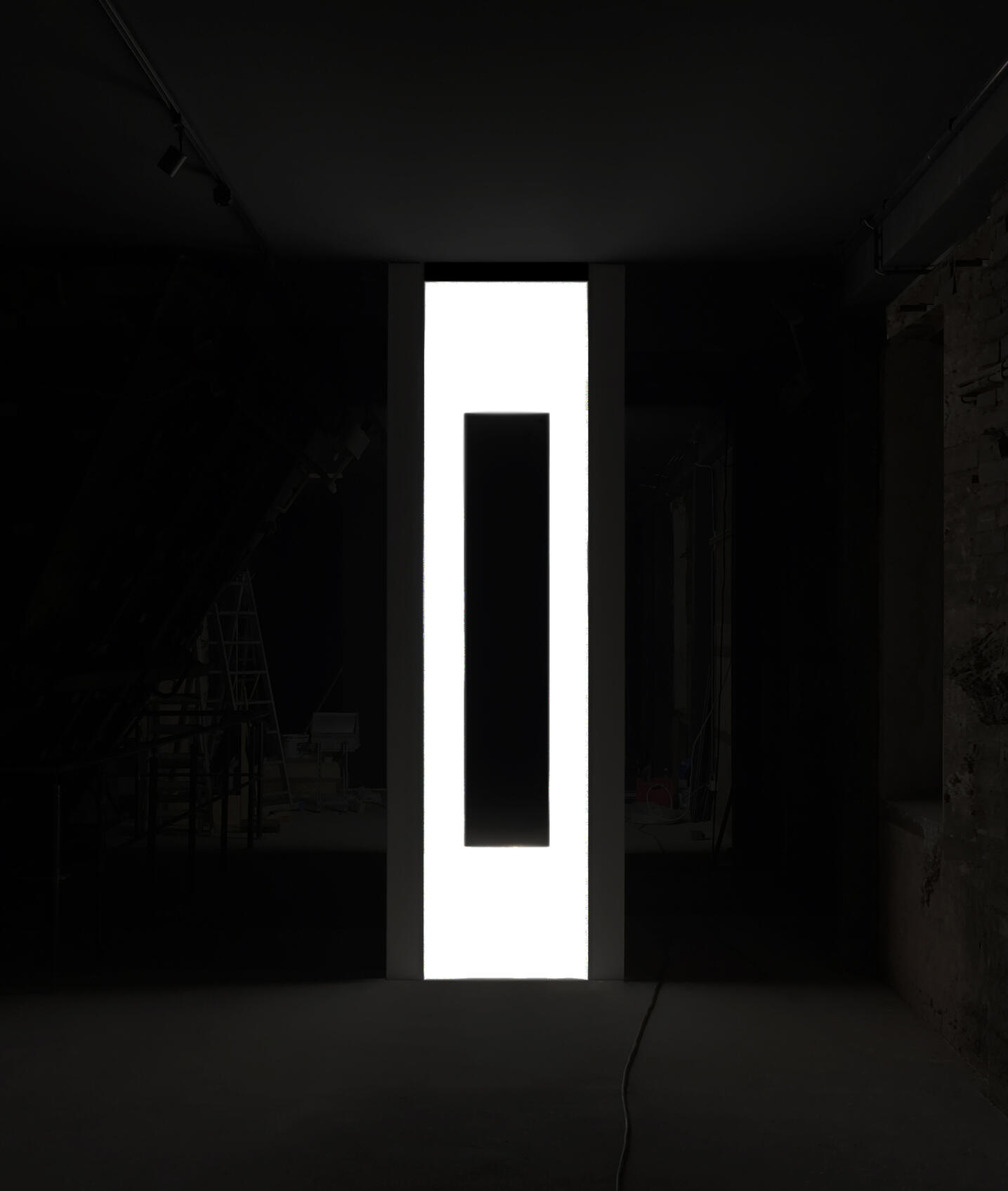 Lavinia-Moving-Space-VALLEY-Karolina-Halatek