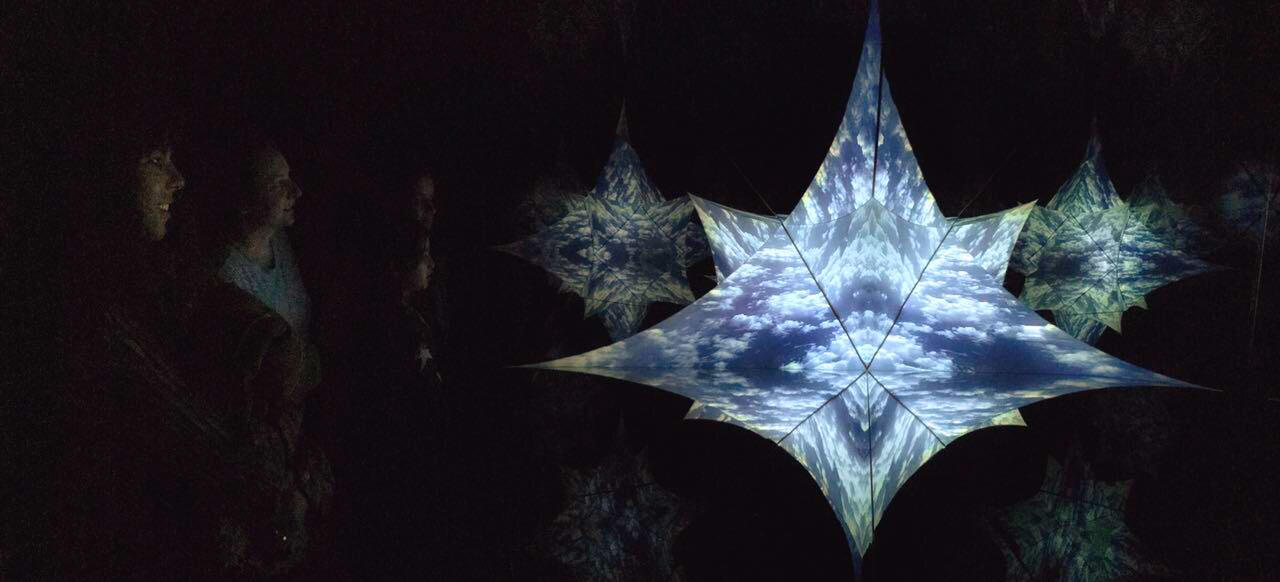 Lavinia-Moving-Space-STERNENSPIEGELRAUM-Holger Schulze