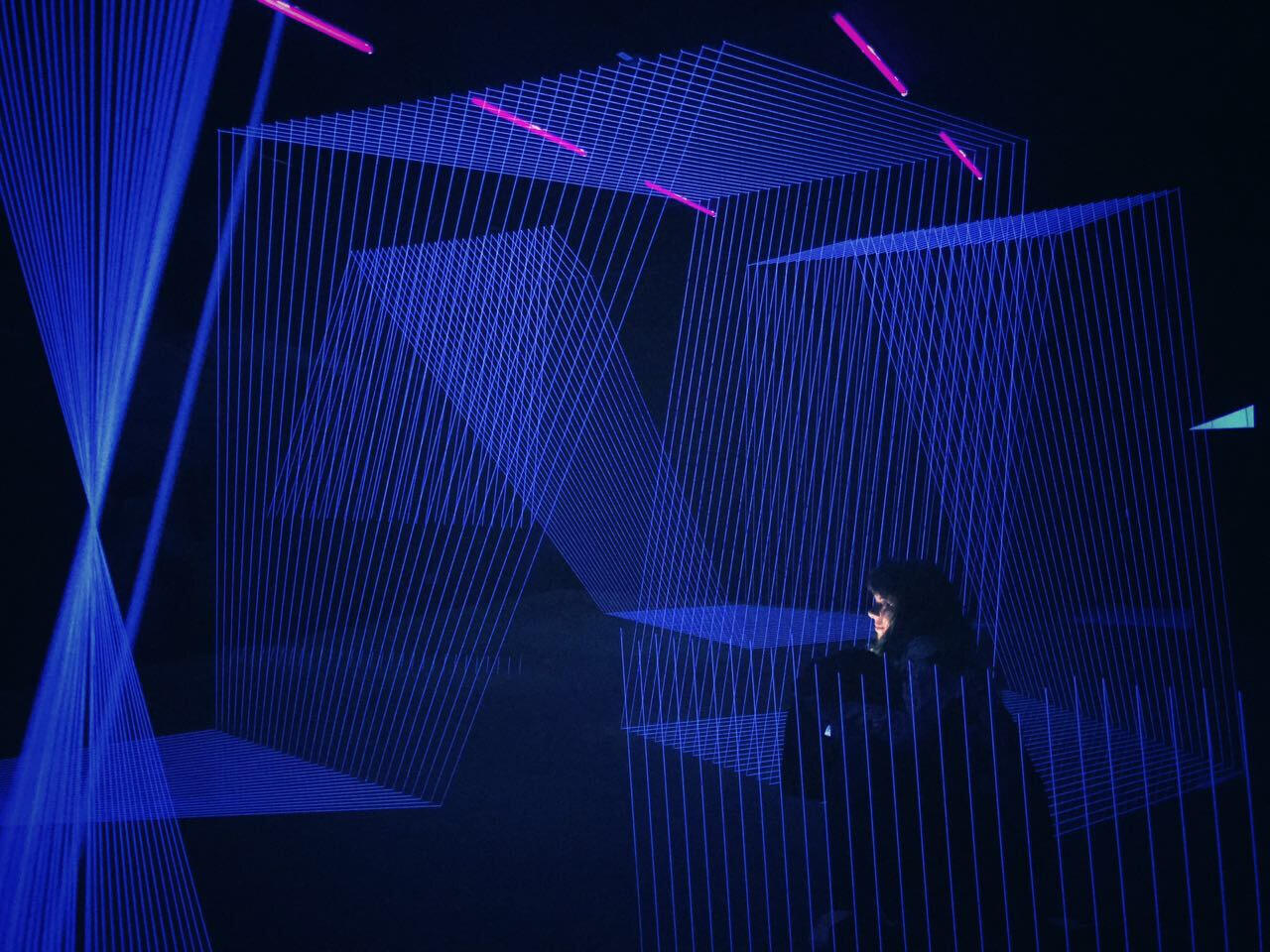 Lavinia-Moving-Space-DRAWING-IN-SPACE – HORIZON-Jeongmoon-Choi- Lavinia-Moving-Space-DRAWING-IN-SPACE – HORIZON-Jeongmoon-Choi-