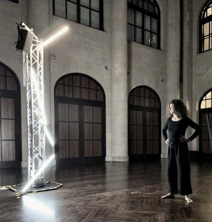 Anna_Dahinden_FLOATING_PRESENCE_APERTOARTS_LAVINIA_DINIZ_FREITAS