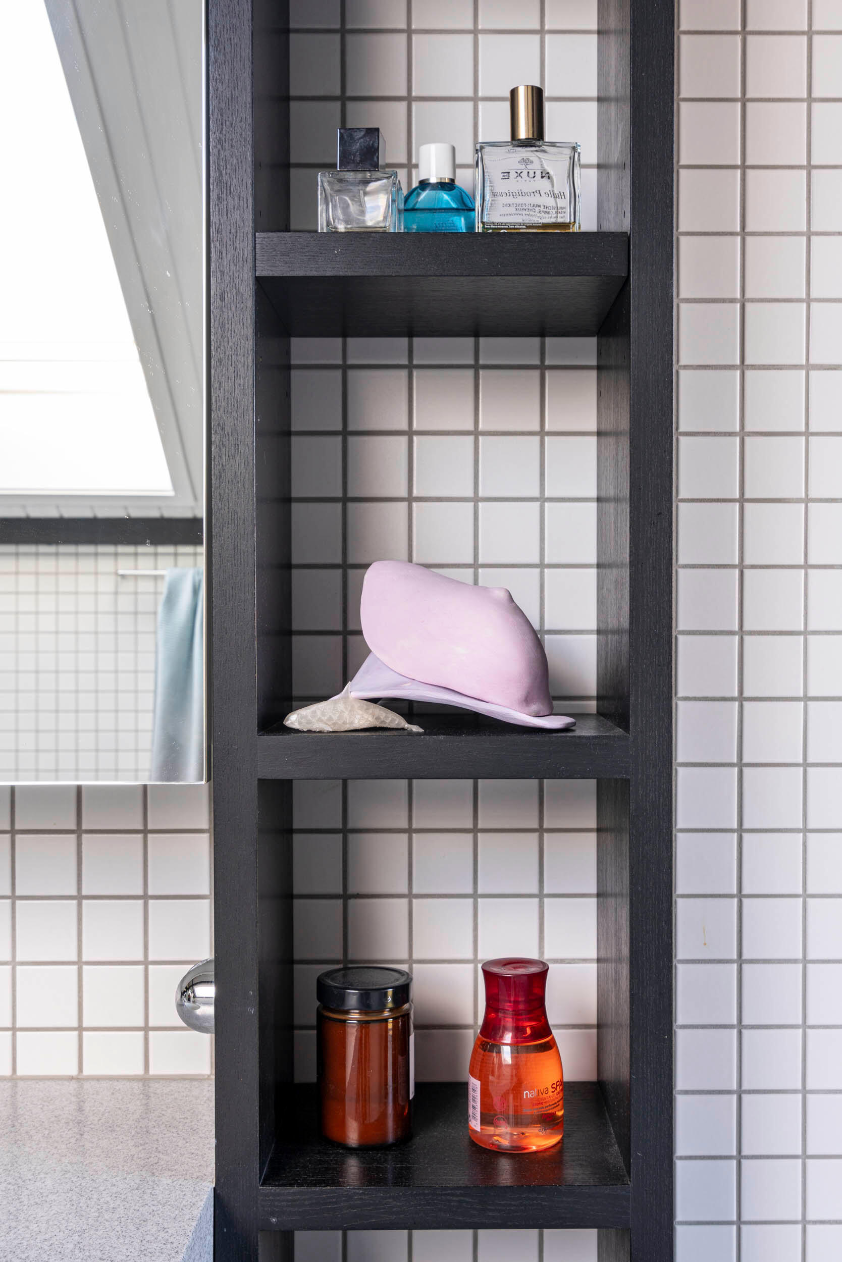 RHYTHM_AT_HOME_LAVINIA_DINIZ_FREITAS_SCULPTURE_APERTOARTS_LAVINIDINIZFREITAS